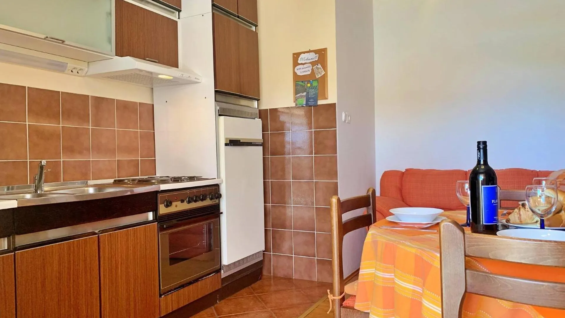 Guest house Apartments Santic Cizici