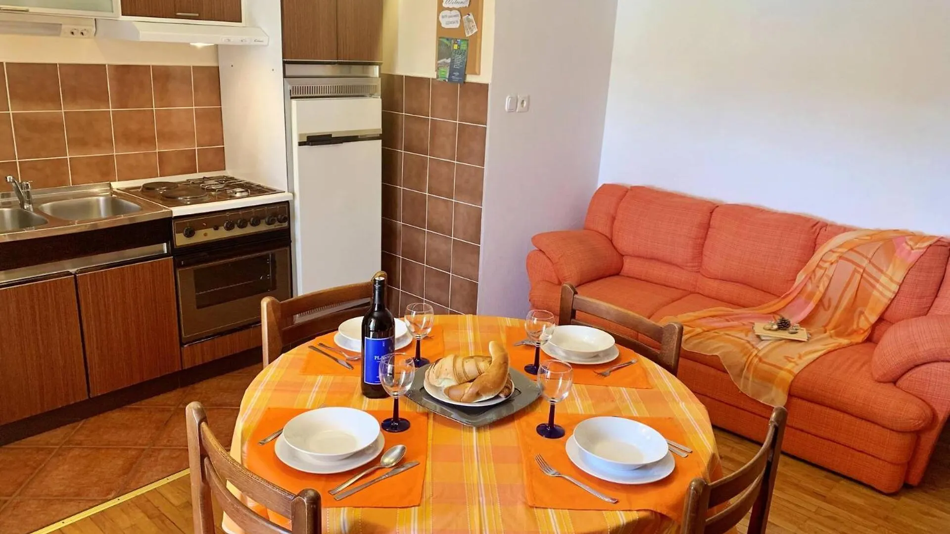 Apartments Santic Cizici Guest house