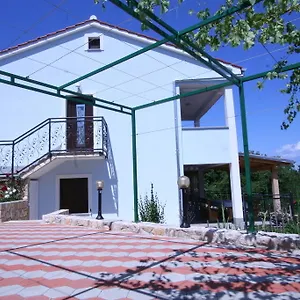Apartament Roze, Čižići